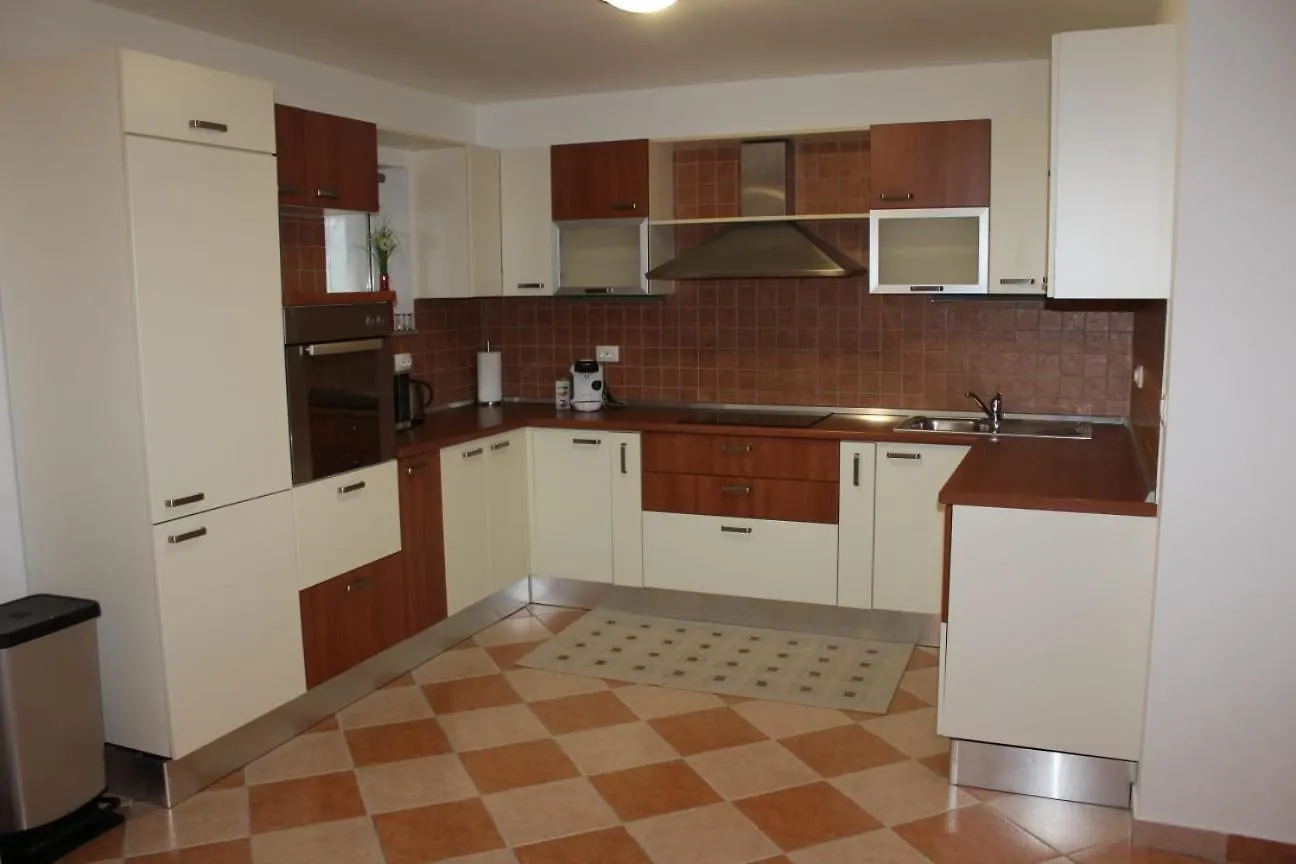 Villa Vila Jela Policnik